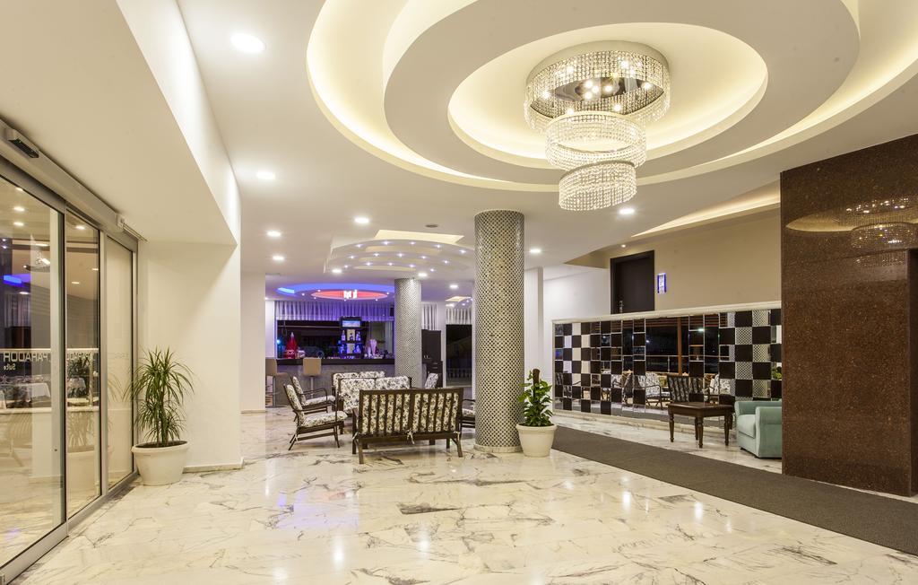 אלאניה Parador Suite Hotel מראה חיצוני תמונה