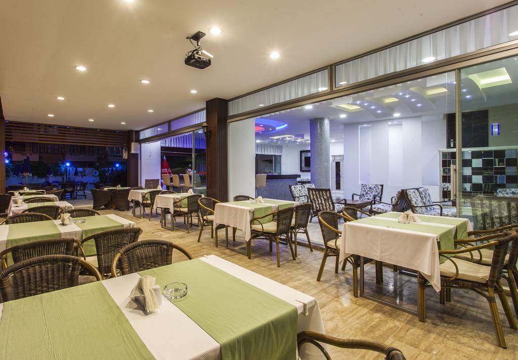 אלאניה Parador Suite Hotel מראה חיצוני תמונה