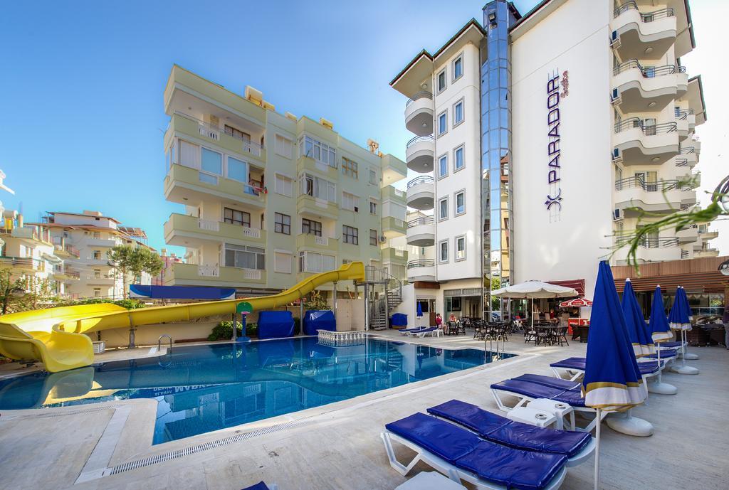 אלאניה Parador Suite Hotel מראה חיצוני תמונה