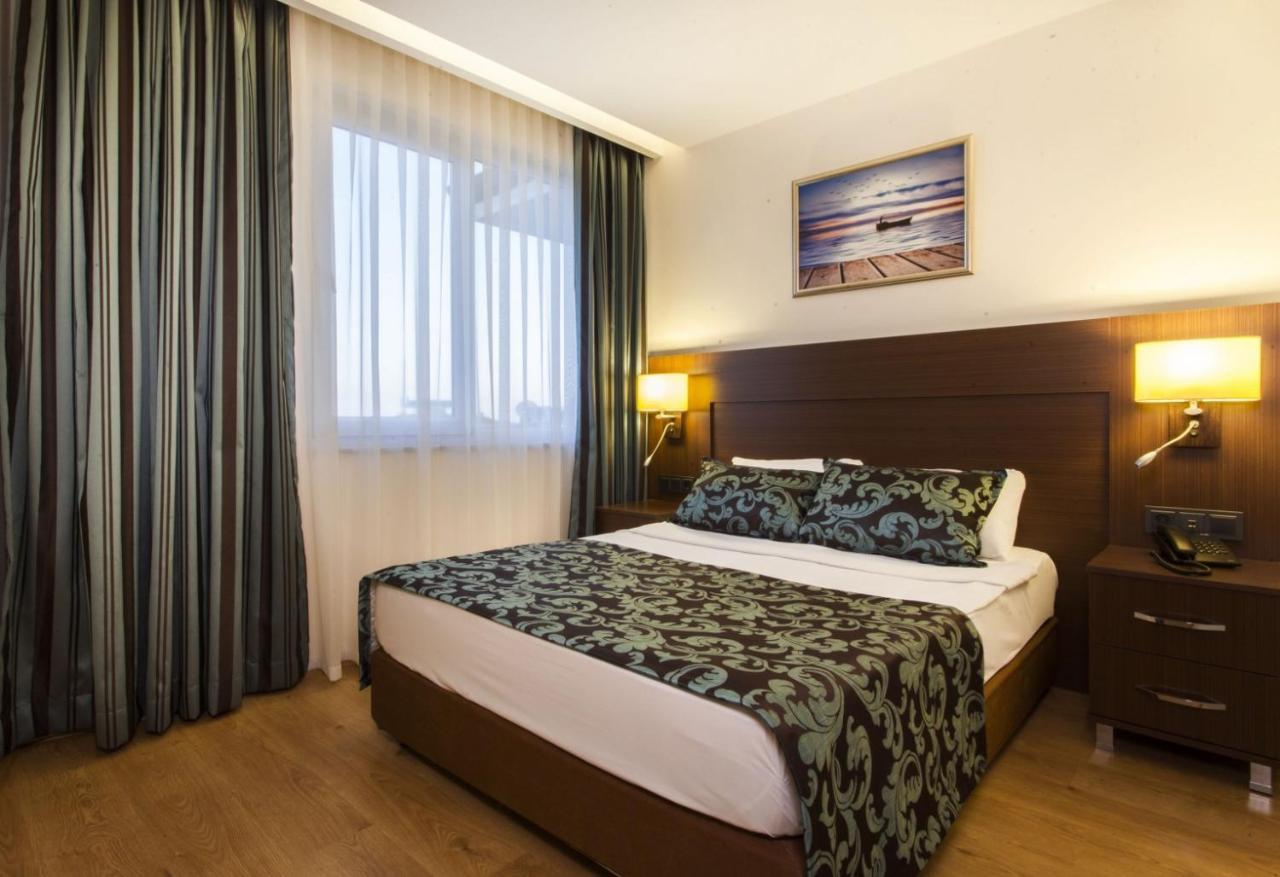 אלאניה Parador Suite Hotel מראה חיצוני תמונה